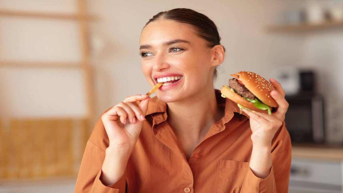 44-year-old burger chain’s franchisee files Chapter 11 bankruptcy