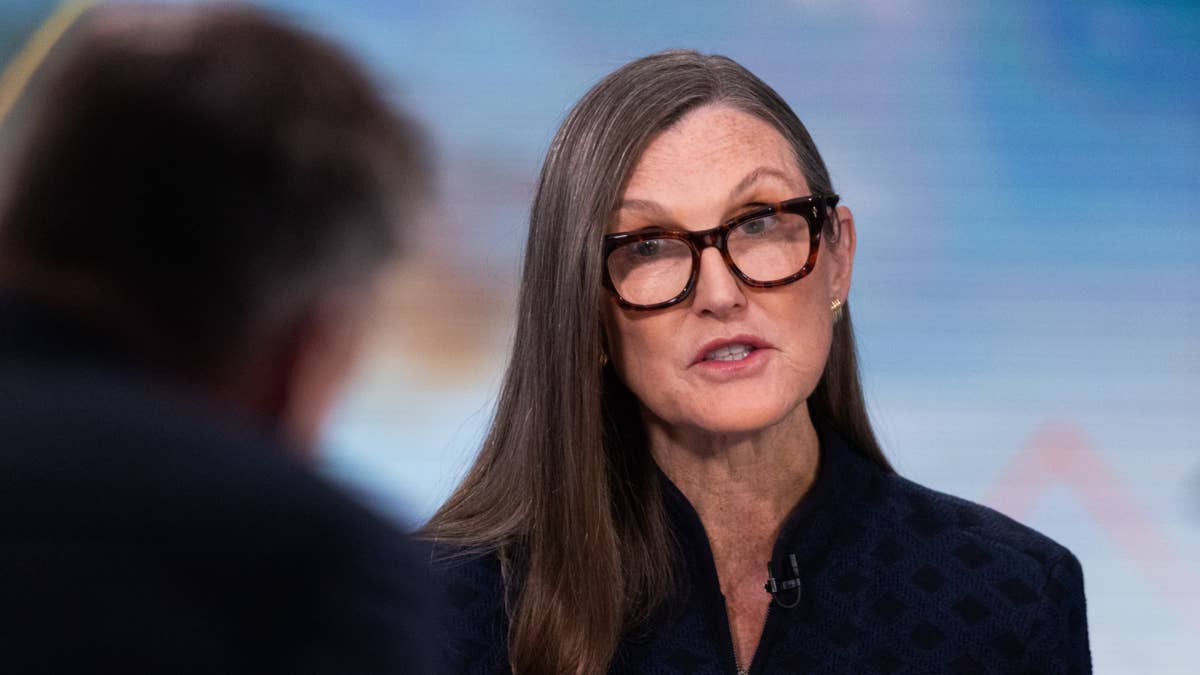 Cathie Wood buys $2.5 million of tumbling megacap stock