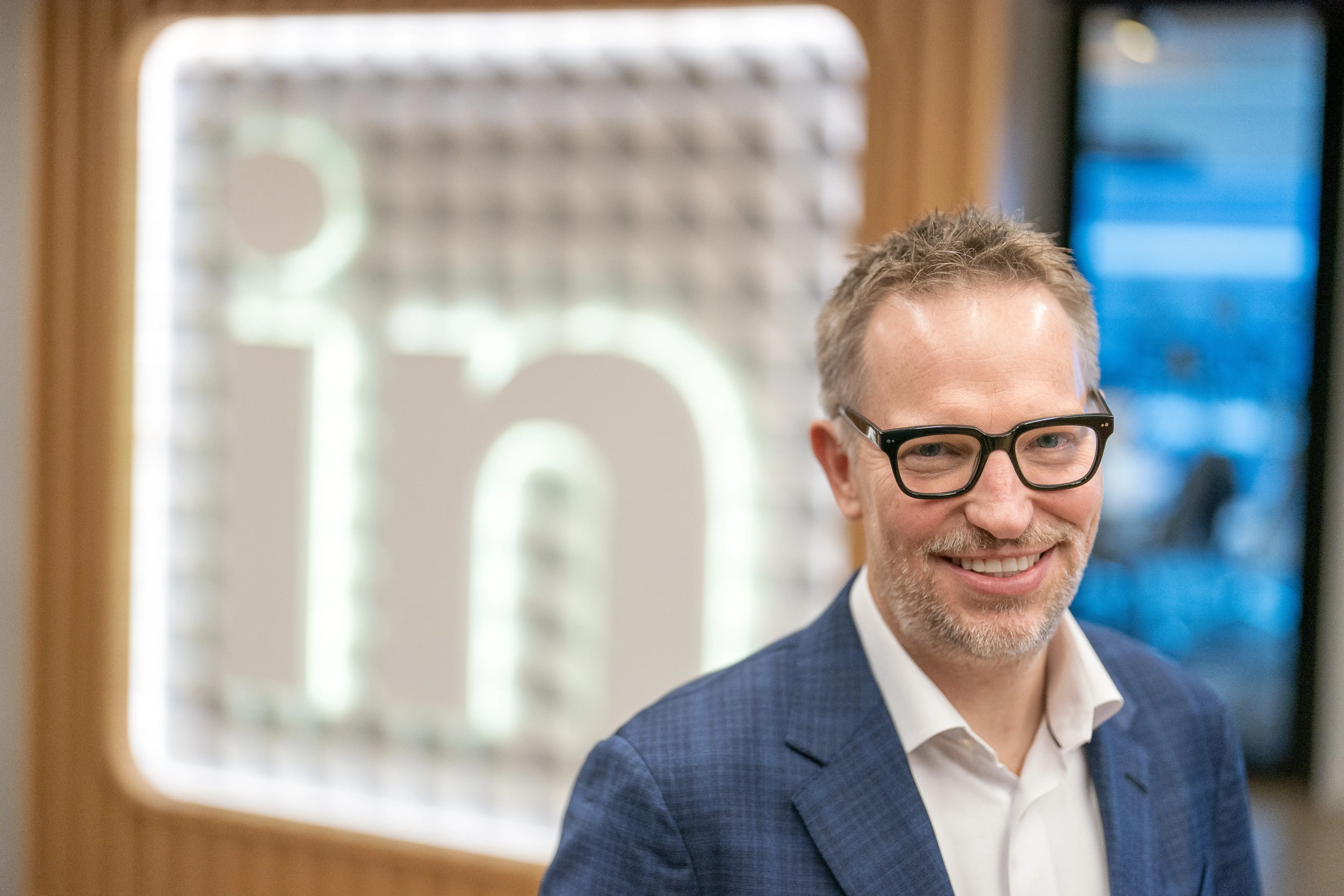 LinkedIn is quietly moving into the AI training business