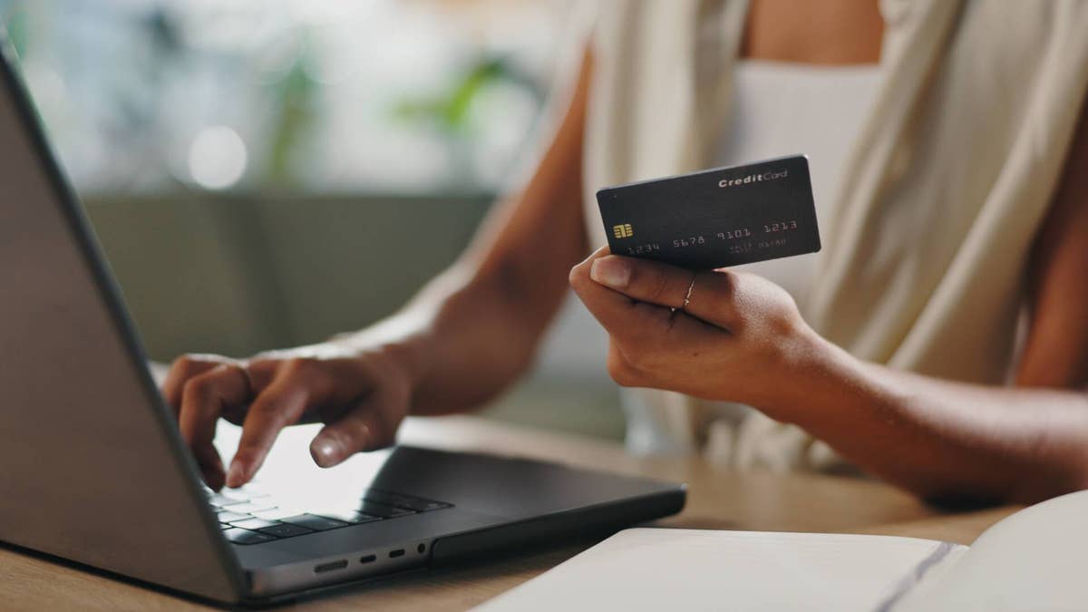 Warning issued on credit card problem Americans don't know about